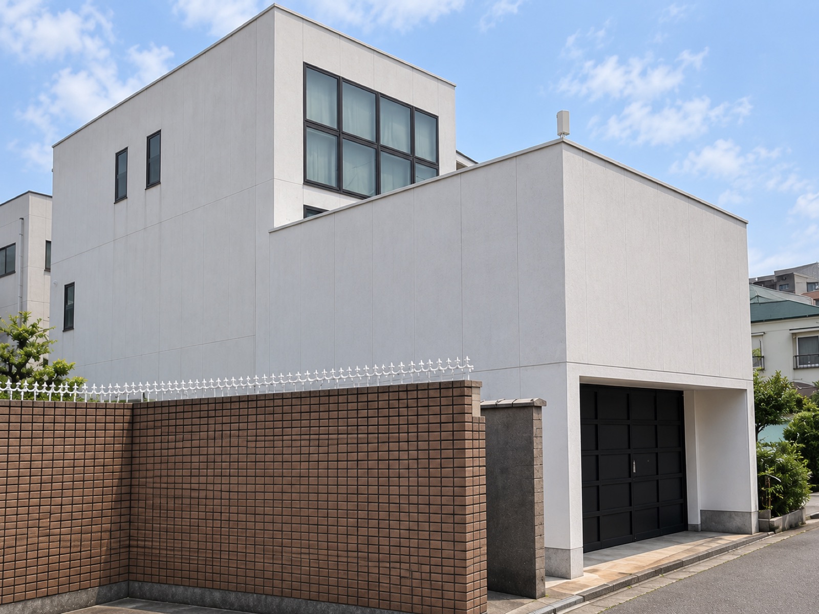 活動拠点の建物外観（実景写真）